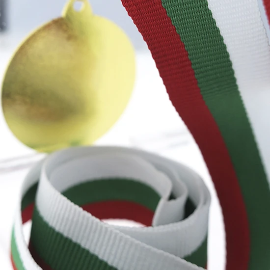 Ruban pour médaille V2-W/GN/RD Ruban pour médaille V2-W/GN/RD – Image 3